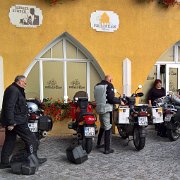 Altstadt Hotel in Amberg - Abfahrt : !Moped-Touren, 2017.4-Laender, 2017.4-Länder, Amberg, Bayern, Deutschland, Europa, Europe, Gerd Kossack, Germany, Max-Planck-Schule, Moped-Touren, Norbert Brüchle, Ulrich Kossack