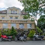 Pause im Restaurant Luginsland am Schleizer Dreieck : !Moped-Touren, 2017.4-Laender, 2017.4-Länder, Deutschland, Europa, Europe, Germany, Max-Planck-Schule, Moped-Touren, Schleiz, Thüringen, Ulrich Kossack