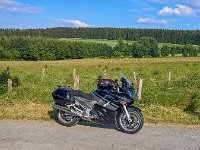 Pause an der N848 : 2018.Ardennen, Belgien, Europa, Europe, MRD, Sainte-Ode Tillet, Wallonie